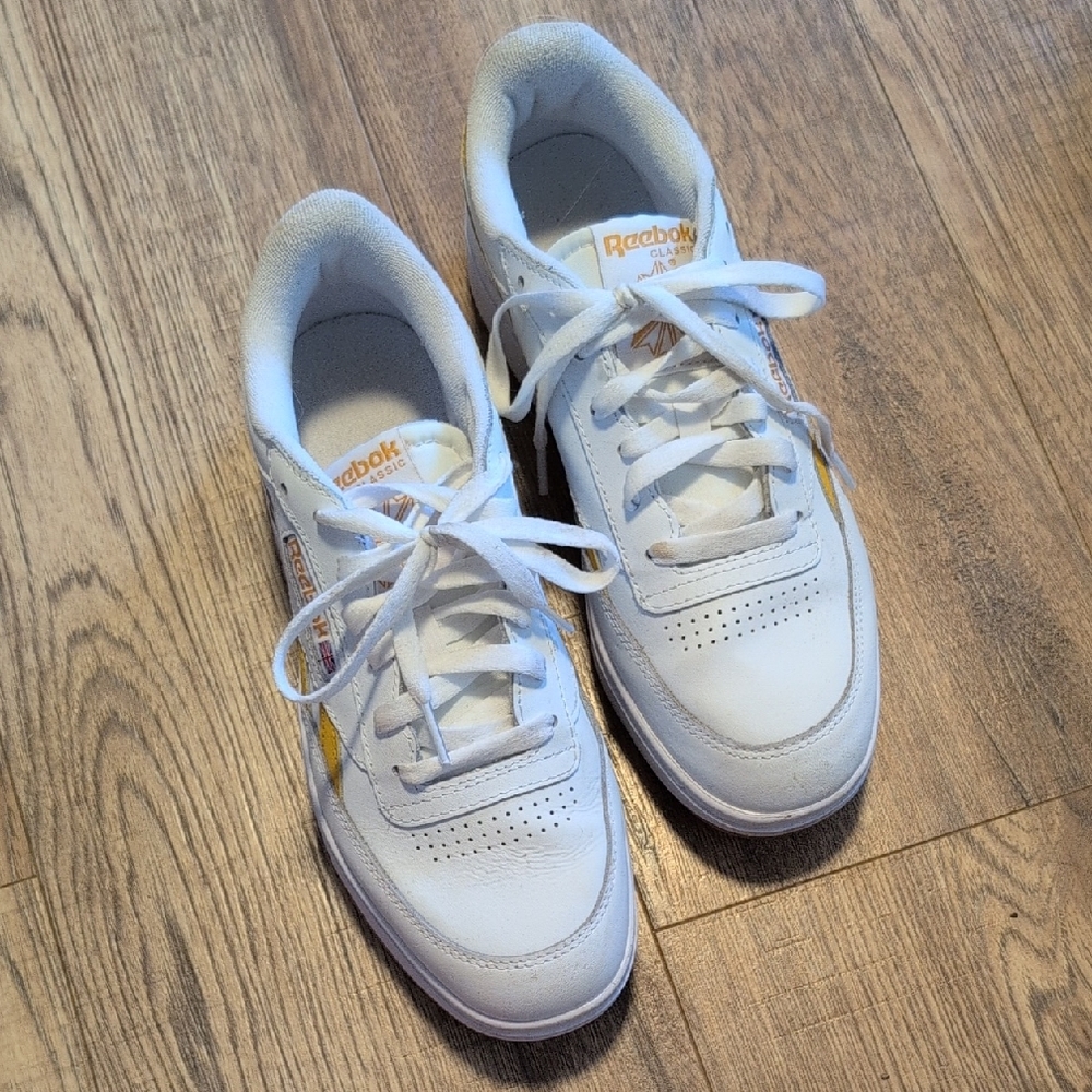 Reebok Women's White and Ocre Sneakers